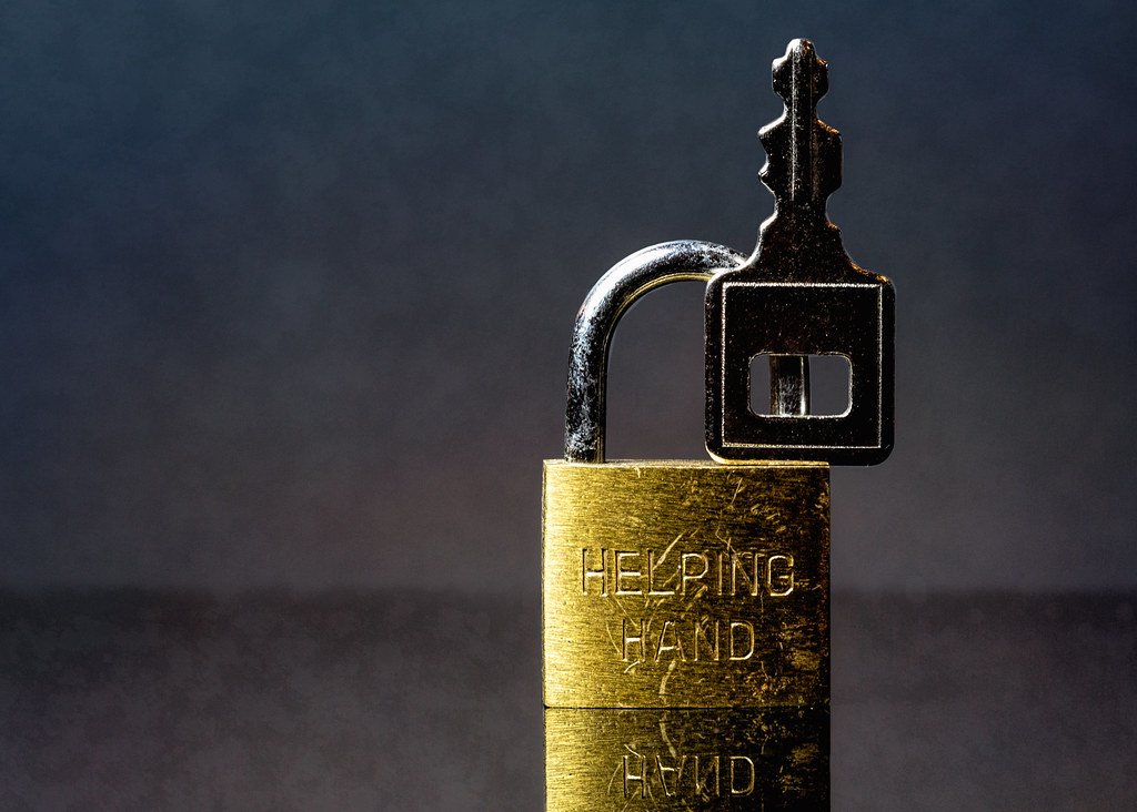 How to Pick a Luggage Lock: A Step-by-Step Guide