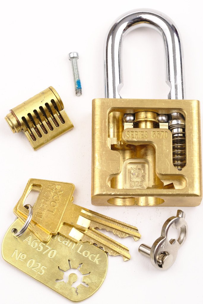 Introduction: The Importance of DIY Practice Locks for Locksmith Training