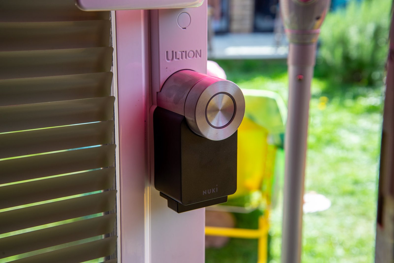 2. ‌Smart Locks and Their Vulnerabilities: Navigating the Complexities of Modern ⁣Security